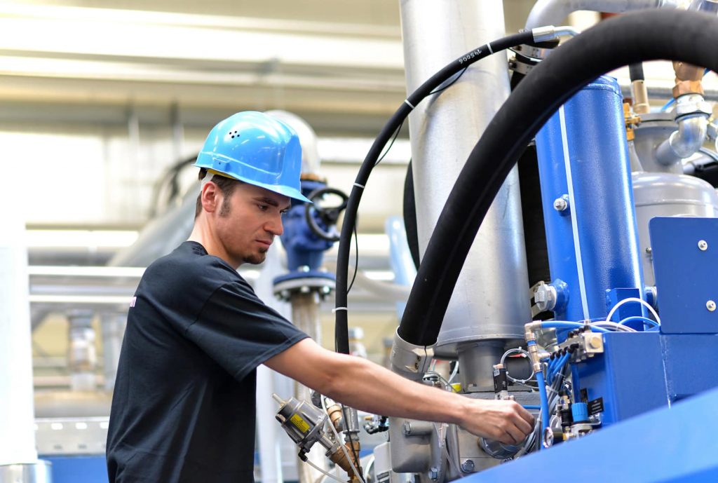 servicing redleta | Redleta s.r.o. | Hydraulic systems and parts (design, sales, servicing) - Chrudim